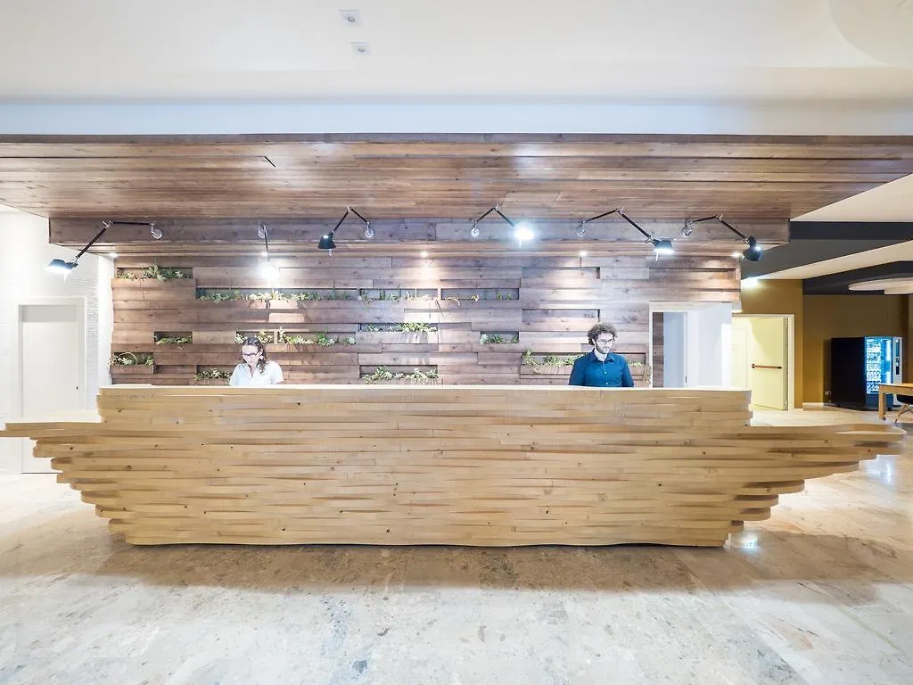 ***  מרינה רומיאה Meridiana Family & Nature Hotel איטליה