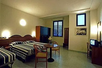 ***  מרינה רומיאה Meridiana Family & Nature Hotel איטליה