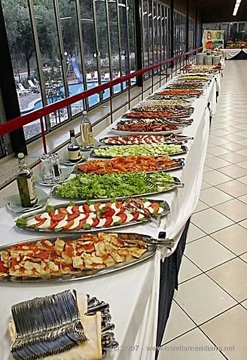 ***  מרינה רומיאה Meridiana Family & Nature Hotel איטליה