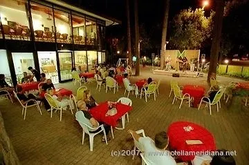 ***  מרינה רומיאה Meridiana Family & Nature Hotel איטליה