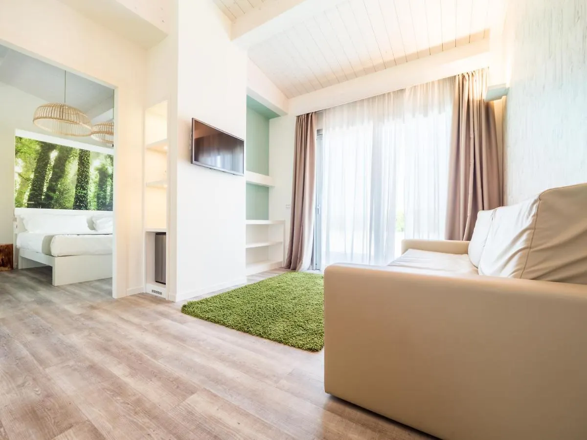מרינה רומיאה Meridiana Family & Nature Hotel איטליה